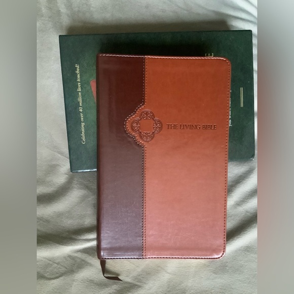 NOS, THE LIVING BIBLE. GIFT QUALITY. - Picture 2 of 9